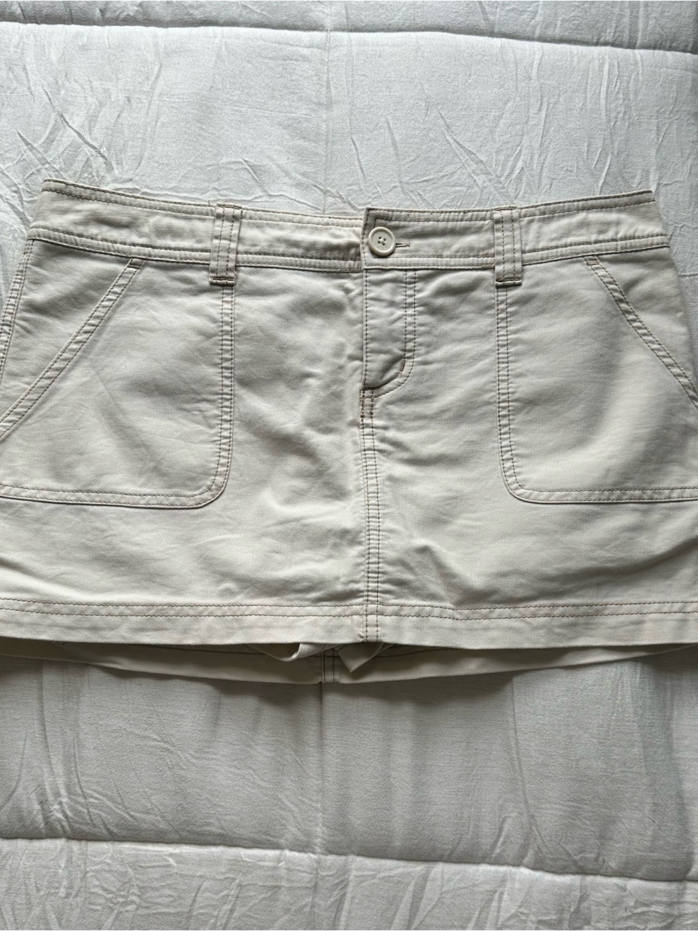Aeropostale Cream Mini Skort with Front Pockets